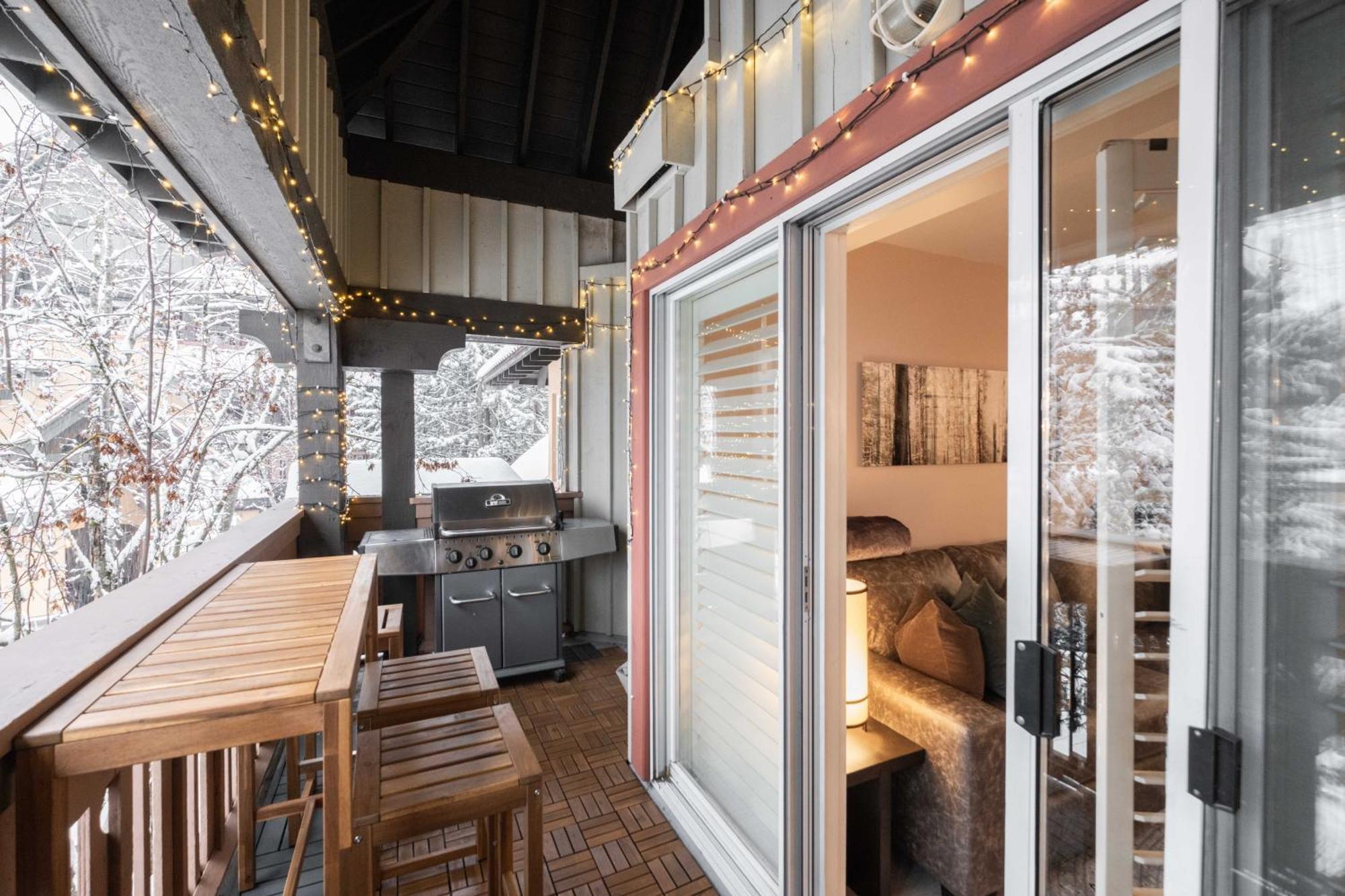 Sunpath By Outpost Whistler Vila Exterior foto