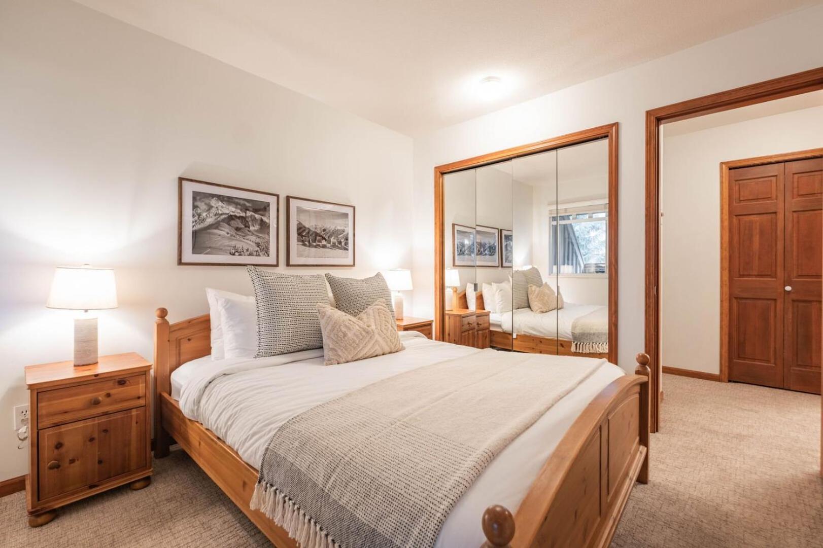 Sunpath By Outpost Whistler Vila Exterior foto